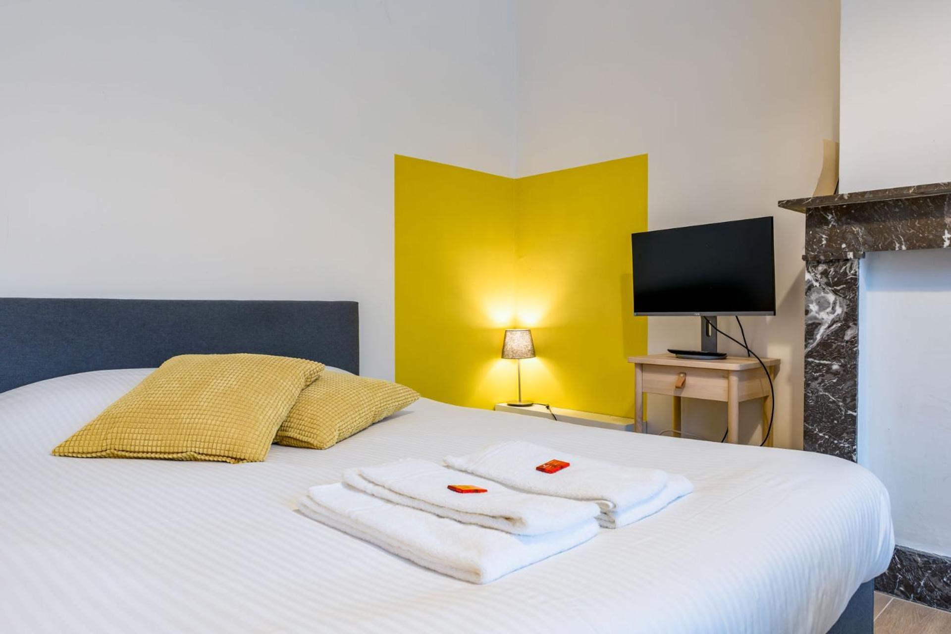 Hotel General Sixty-Seven By Romy&Travis Brugia Zewnętrze zdjęcie